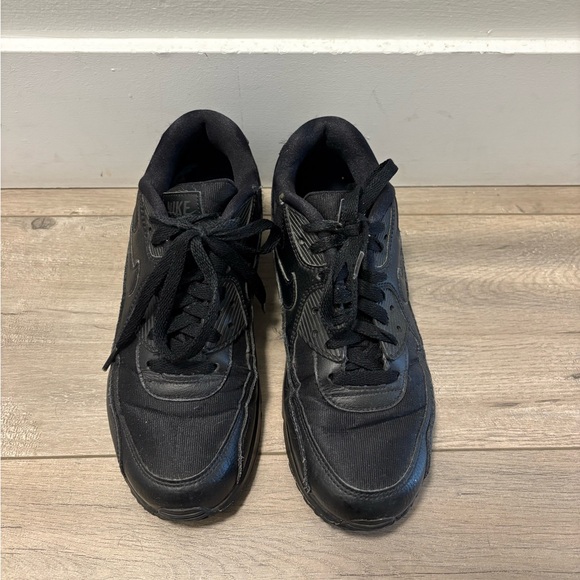 Nike Air Max - Picture 3 of 5